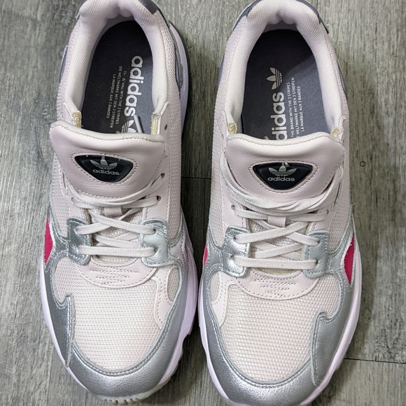 Adidas Falcon Sneakers - Picture 2 of 8